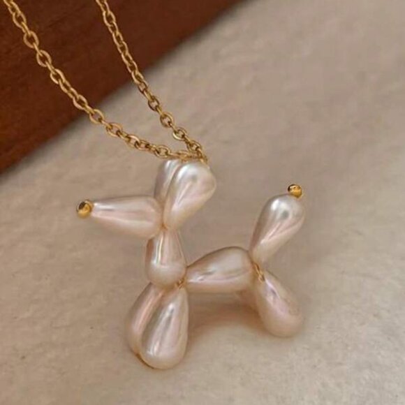 18K Gold Filled Akoya Pearl Balloon Dog Necklace - Picture 1 of 1